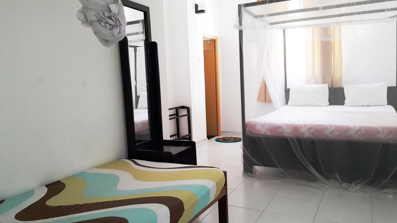 Mirissa Harbour View Hotel ภายนอก รูปภาพ